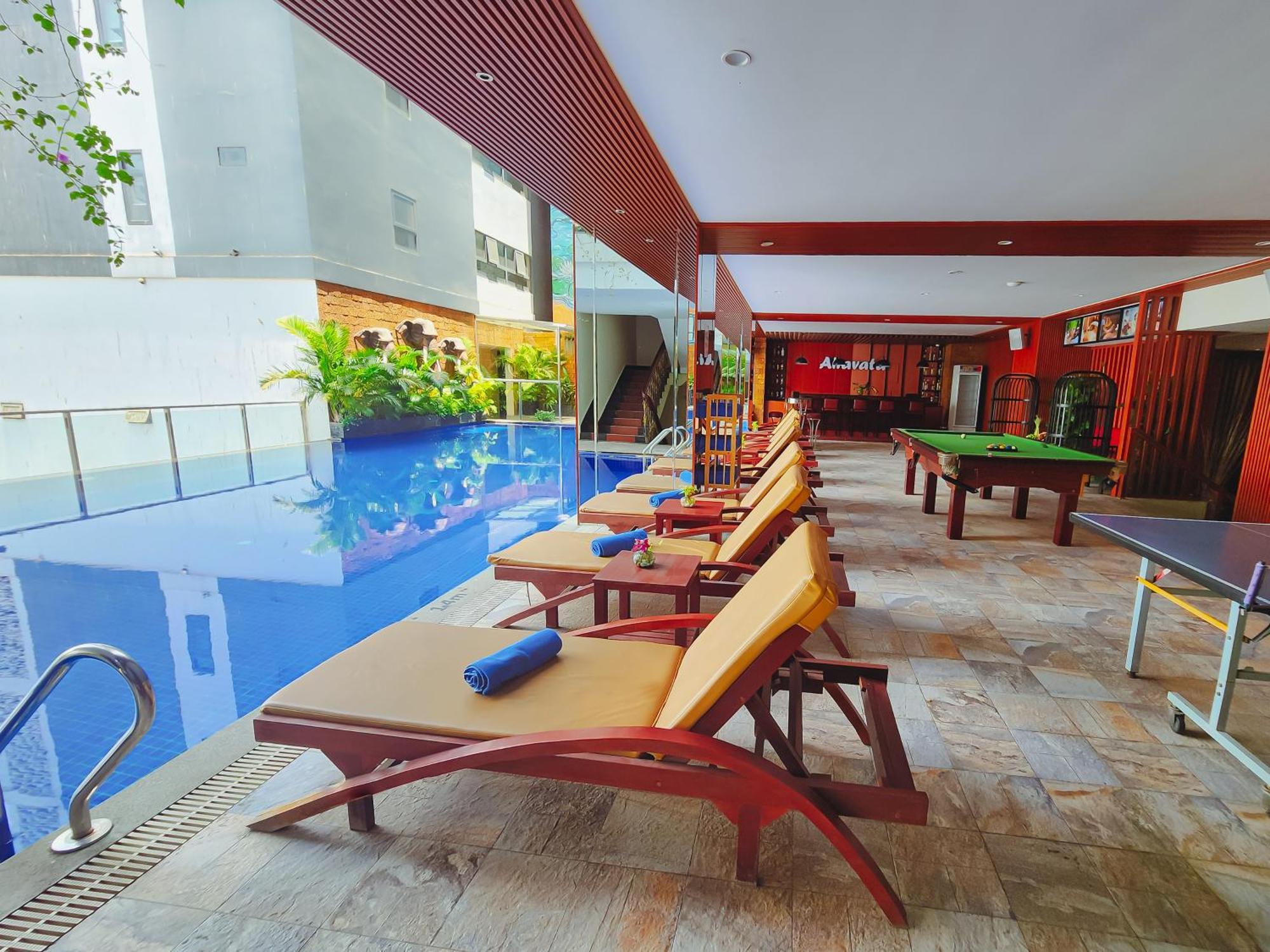 Poulo Wai Hotel & Apartment بنوم بنه المظهر الخارجي الصورة